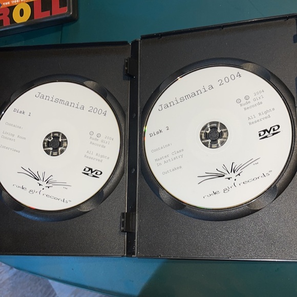 🎶🎤🎸 Preloved Bundle Of Music DVDs 🎸🎤🎶 - Picture 7 of 16